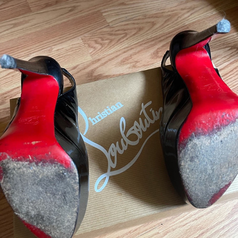 Authentic CL heels ๐ - Picture 2 of 3